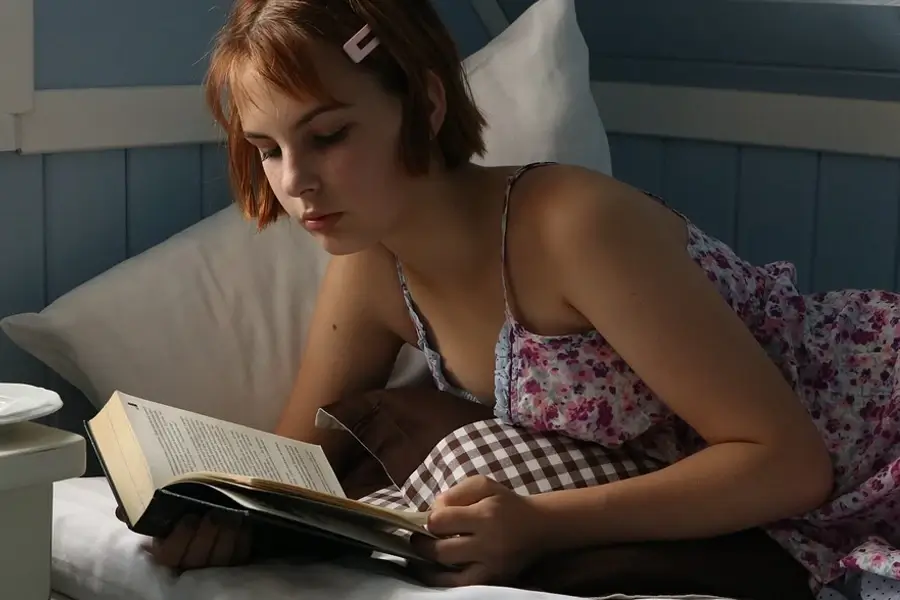 The Seven Books That You Should Read When You Have Insomnia